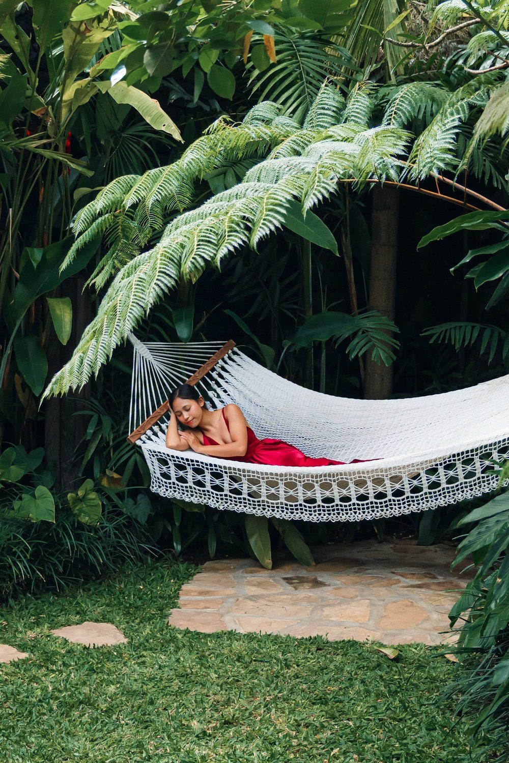 Terrace dining table for two beside the plunge pool